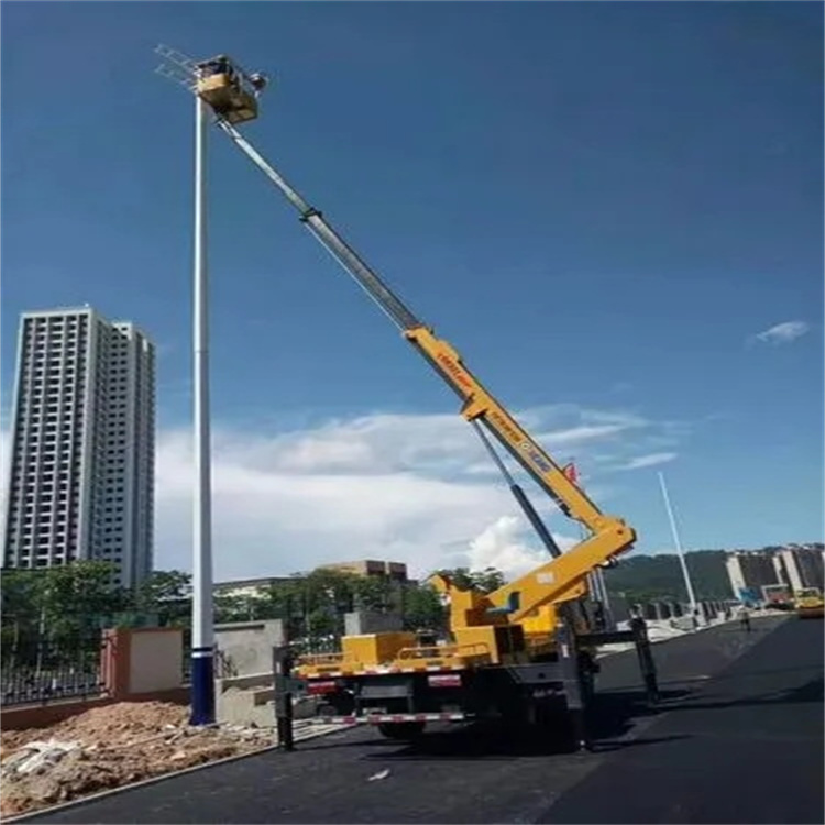 元氏县维修路灯的曲臂升降车出租