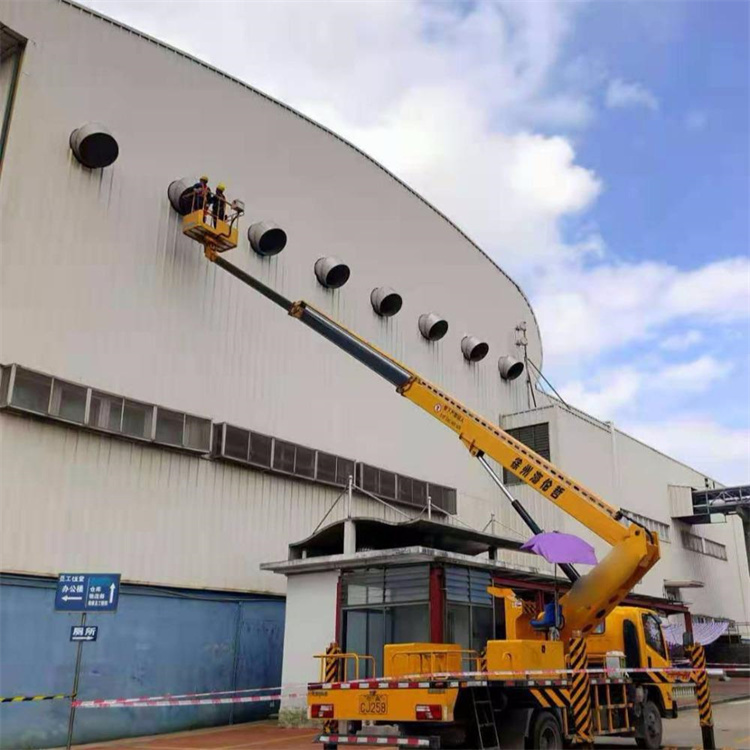 元氏县高空作业车出租服务：专业广告牌安装解决方案